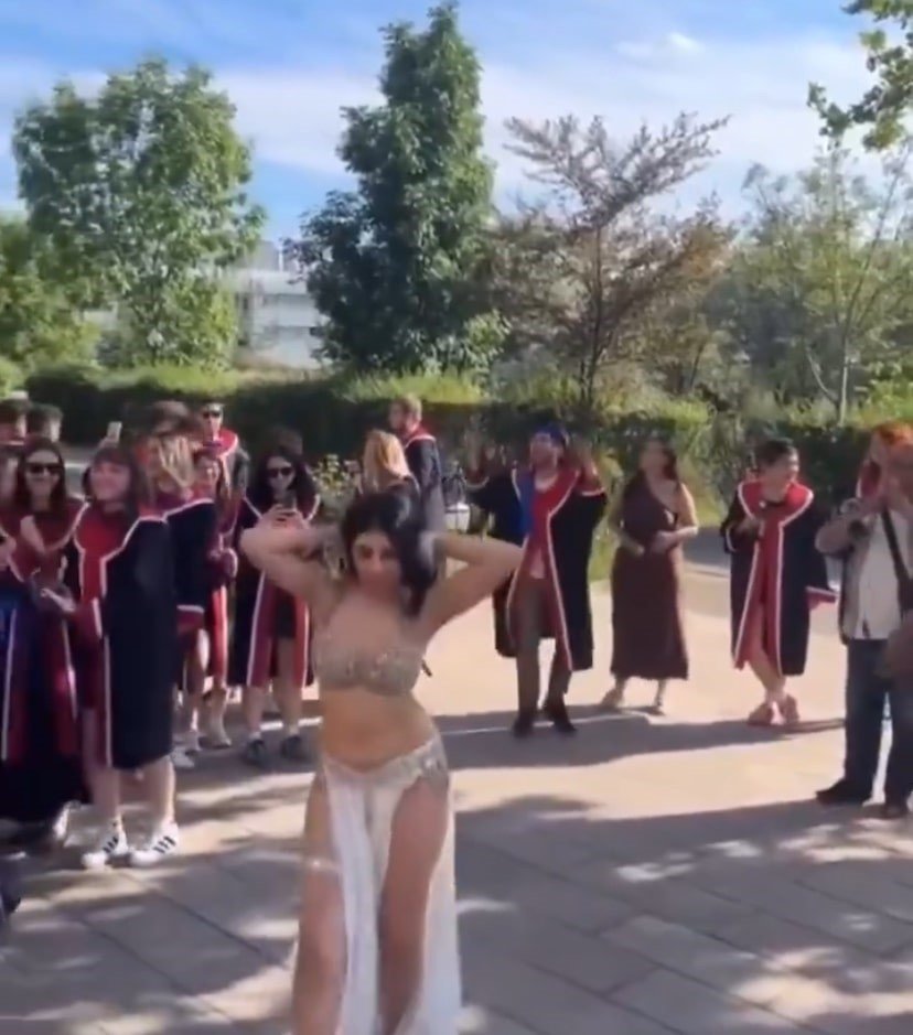 ODTÜ mezuniyet dansöz olayı
