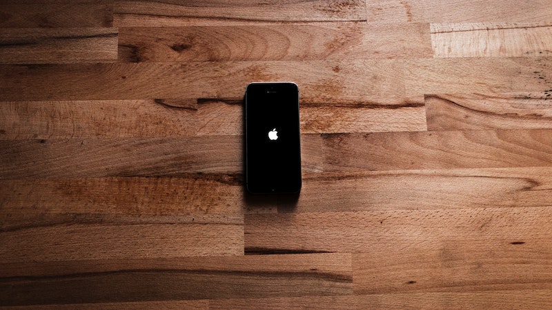 Teknoloji Devi Apple, Yeni iPhone Modelini Tanıttı Lorem ipsum gibi yapay metinler yerine, gerçek anlam taşıyan bu