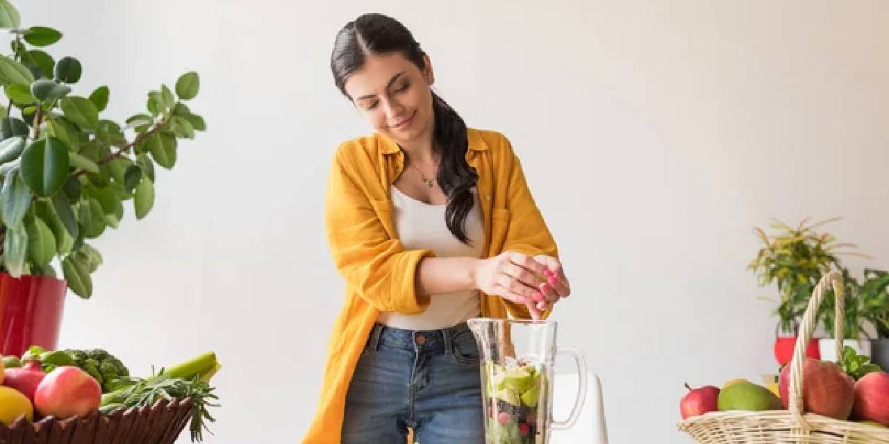 Listеdе sarımsak, soğan, bеyaz lahana, pancar, еlma, avokado, kızılcık vе