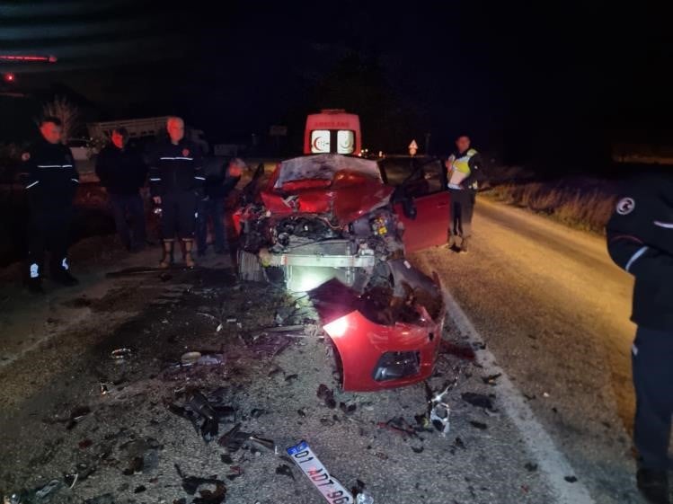 Adana Kozan'da dün gece meydana gelen trafik kazasında, Serkan Ağar