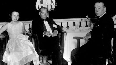 1909 yılında, İstanbul'da irtica hareketi patlak verdi. İttihat ve Terakki