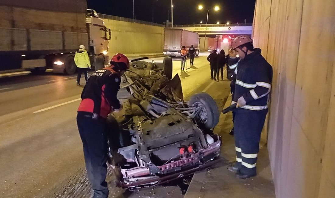 Çorum’da meydana gelen trafik kazalarında karşı şeritteki araçlara çarpan otomobiller