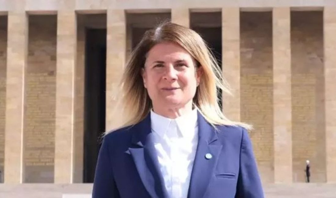Özlem Ural, İYİ Parti’den istifa etti. Eski Balıkesir il başkanı