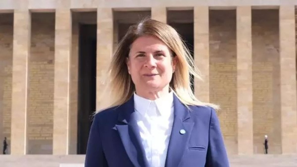 Özlem Ural, İYİ Parti’den istifa etti. Eski Balıkesir il başkanı