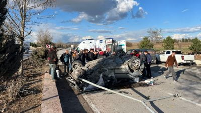 AFYONKARAHİSAR KONYA ÇEVRE YOLU NİZAMİYE KAVŞAĞINDA TRAFİK KAZASI