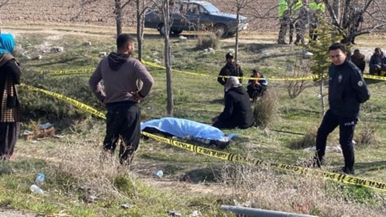Konya’da meydana gelen trajik trafik kazasında, kontrolden çıkan bir otomobilin