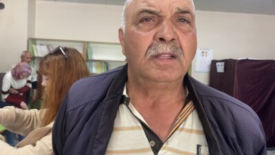 Manisa'da 31 Mart Mahalli İdareler Genel Seçimleri sırasında oyunu kullanan
