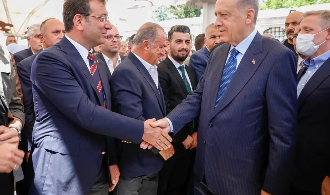Bekir Ağırdır, Gazete Oksijen’de yer alan yazısında İstanbul yarışında İmamoğlu’nun