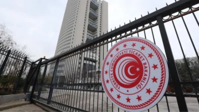 Ticaret Bakanlığı, tüketicileri aldatan reklamlarla mücadele ediyor. Aldatıcı reklam veren