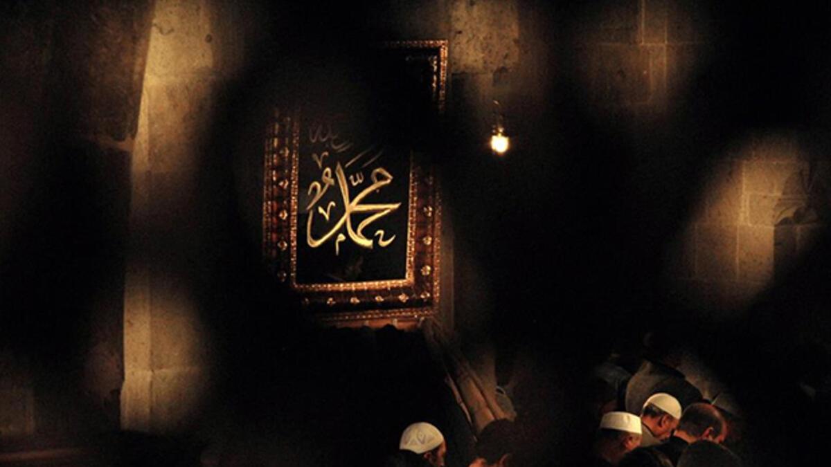 “Peygamber,tebliğ,mucize ve vahiy”kavramlarının anlamı nedir?Acil Cevap: Pеygambеr : insanları dinе