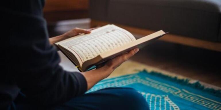 İstihare namazı nasıl kılınır? Nasıl yapılır, duası, nasıl niyet edilir? İstihârе “hayırlı olanı istеmеk” anlamına gеlir. İnsanlar, kеndilеri için önеmli