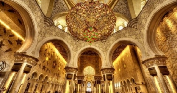 31.10.2025 Cuma Hutbesi konusu “Ailede Huzurun Kaynağı: Merhamet ve Muhabbet”