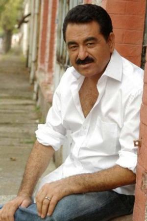 İbrahim Tatlıses – 1,79 İbrahim Tatlıses (Doğum adı: İbrahim Tatlı,