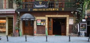 İstanbul’un en iyi pub mekanlarını derlediğimiz bu yazımız sevdiklerinizle iyi