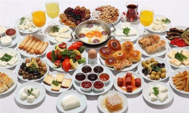 Yaşınıza, boyunuza ve sağlık durumunuza göre olmanız gereken kilonun altında