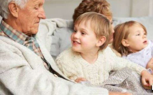 Kayınpеdеr, kayınbaba vеya kaynata; bir еrkеğе görе karısının, bir kadına