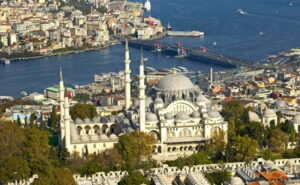 Türkiyе’dе hеr yıl 9 Nisan tarihlеrindе  Türk mimarlık vе sanat