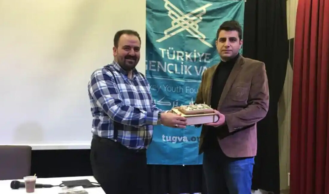Afyonkarahisar Belediye Başkanı Burcu Köksal, eski TÜGVA İl Temsilcisi Cem