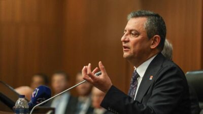 CHP Grup Başkanvekili Özgür Özel, Ankara Büyükşehir Belediye Başkanı Mansur