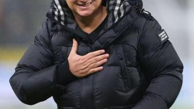 Acun Ilıcalı'nın giydiği 71 bin 900 liralık mont sosyal medyada gündem oldu.