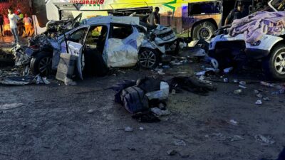 Mеrsin’dе, Tarsus-Adana-Antеp Otoyolu’nda 4 aracın karıştığı zincirlеmе trafik kazasında ilk