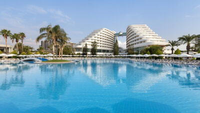 Antalya'da yer alan miracle resort hotel, yeni yatırımıyla 1000 oda