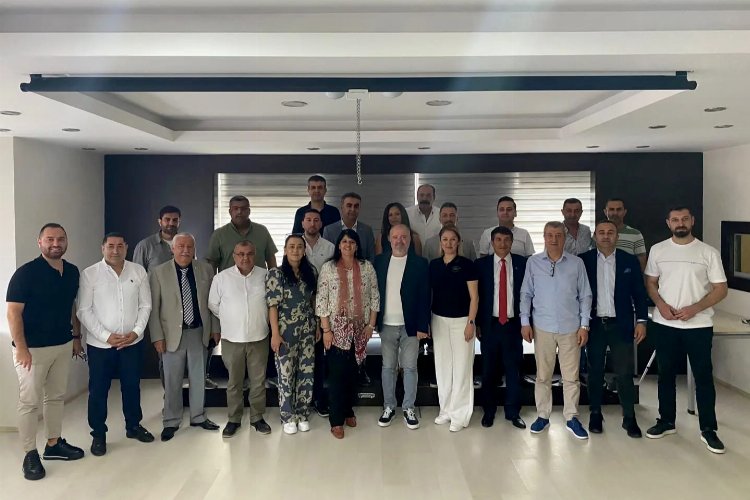  Antalya'nın başarılı spor kulüplerinden Muratpaşa Belediyesi Spor Kulübü, yeni