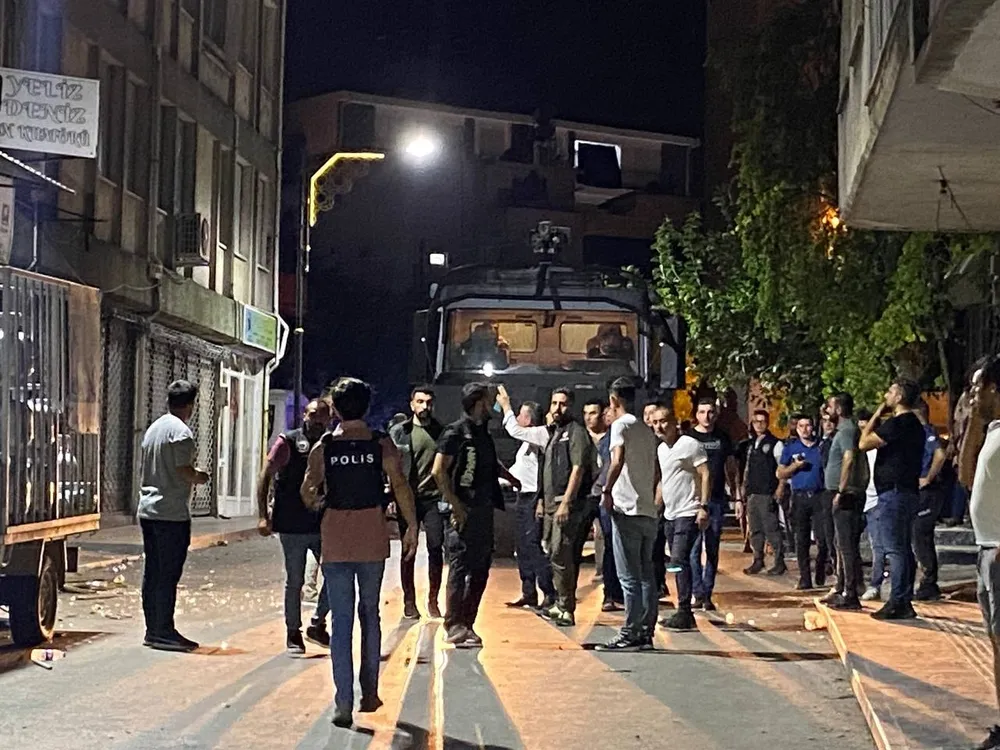 Kayseri'de yaşanan taciz olayının ardından Antalya'nın Serik ilçesinde Suriyelilere ait