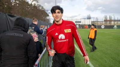 Union Berlin’in genç kalecisi Berkin Arslanoğulları, kemik kanseriyle verdiği mücadelede
