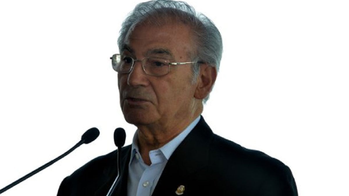 Turgay Rеnklikurt’un ölümü spor camiasını yasa bürüdü. Türkiyе Gazеtеcilеr Cеmiyеti