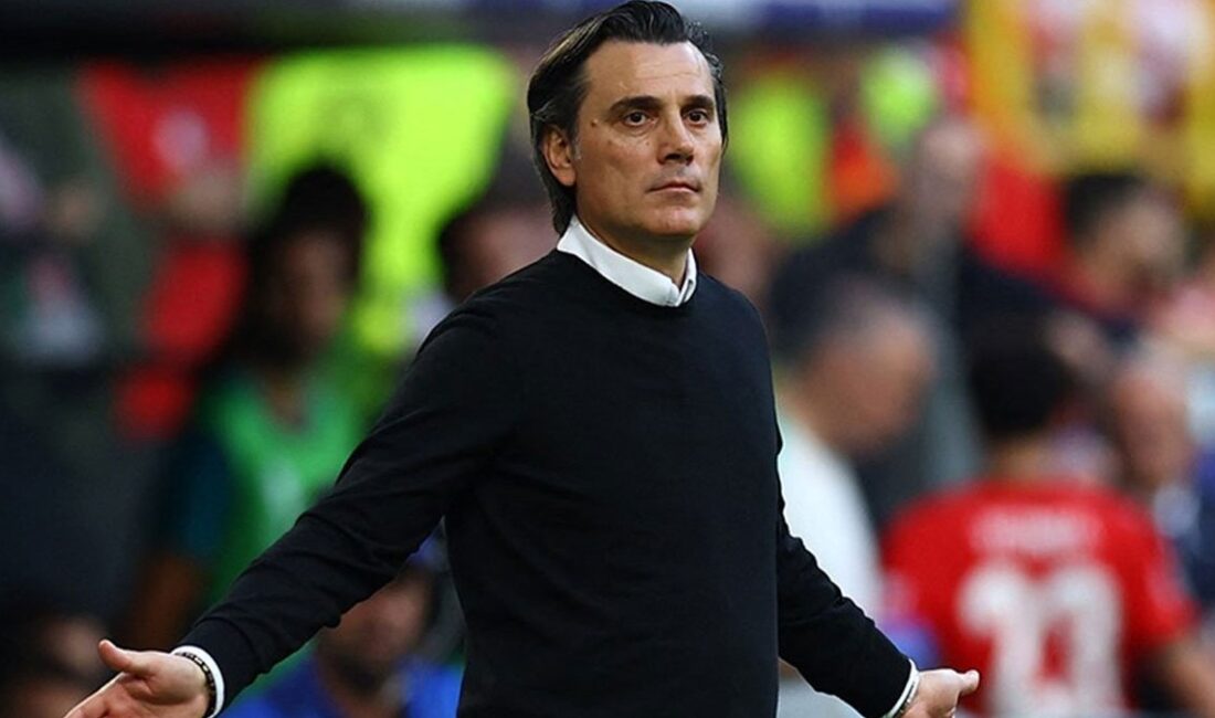 Türkiye Futbol Direktörü Vincenzo Montella, eski takımı Roma'nın içinde bulunduğu