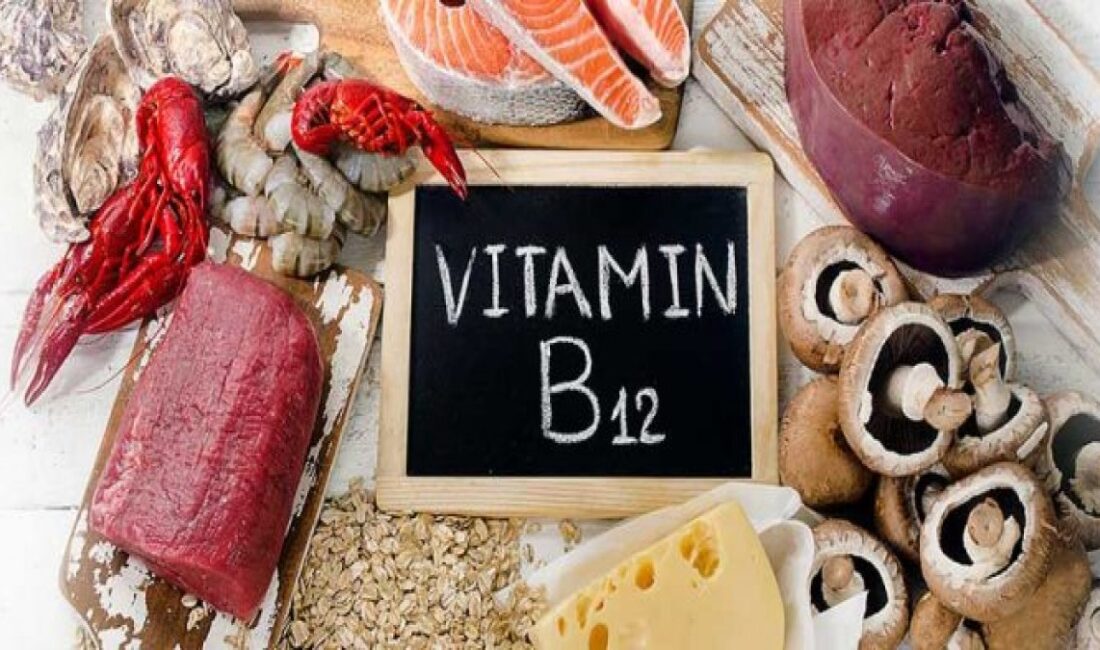 B12 vitamini eksikliğinin yaygın belirtileri...  B12 Vitamini Eksikliği: Belirtileri,