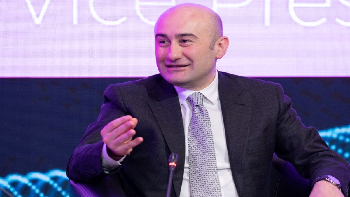 Hüseyin Yücel kimdir nereli? Bugünlerde herkes Hüseyin Yücel’i konuşuyor! Hasan