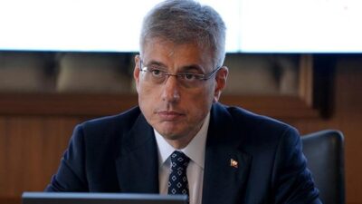 Bakan Memişoğlu, 14 Mart Tıp Bayramı'nda hekimliğin adanmışlık hikayesi olduğunu