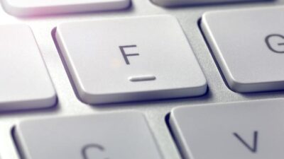 Klavyelerde F ve J harflerinin üzerindeki çıkıntıların amacı nedir? On