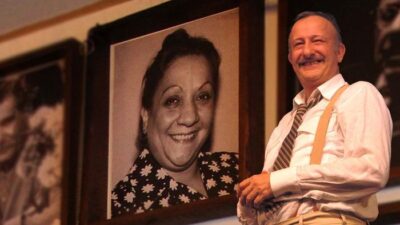 Necip Naşit Özcan Vefat Etti: Adile Naşit'in Yeğeni ve Tiyatro