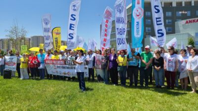 Aile hekimleri, “Eziyet Yönetmeliği” gerekçesiyle maaşlarında yaşanan kesintilere karşı çıkarak