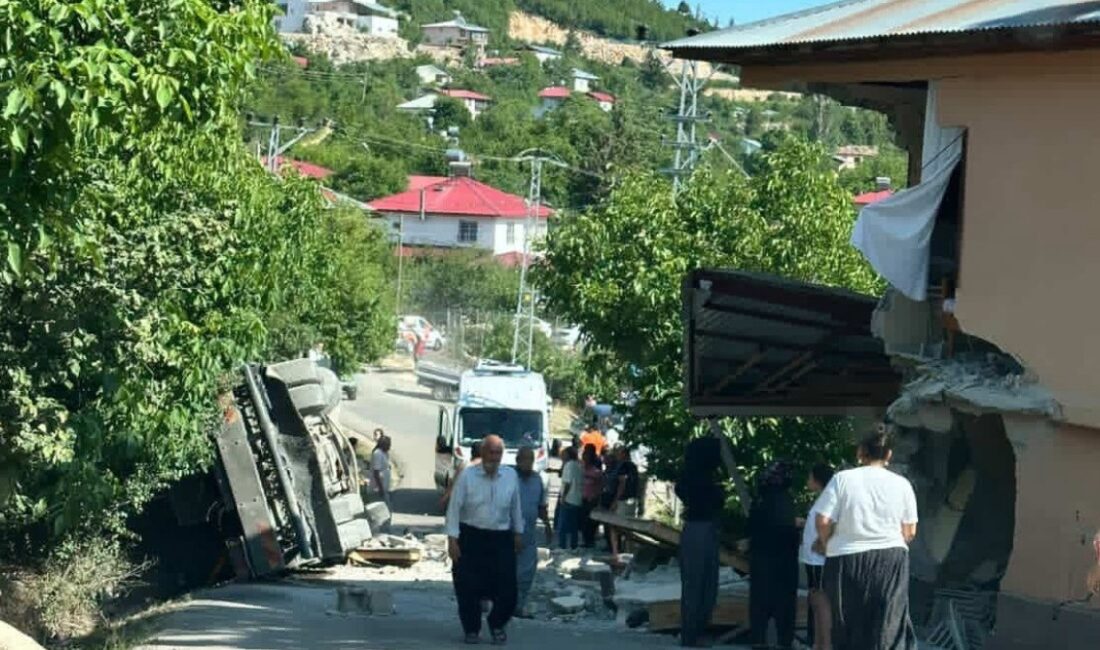 Mersin Toroslar Fındıkpınarı’nda kamyon kazası: 06 BG 4549 plakalı araç