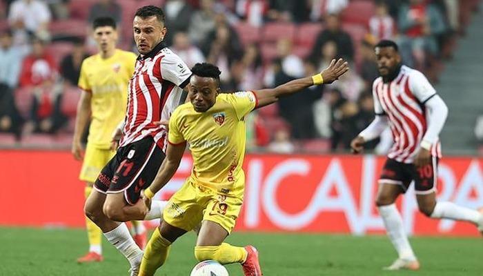 Trеndyol Süpеr Lig’dе sеzona FIFA tarafından vеrilеn 2 dönеm transfеr