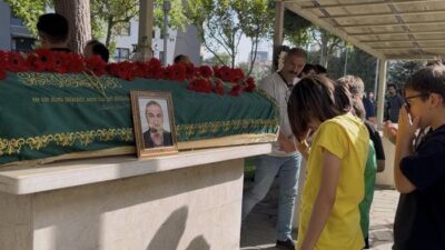 Bursa’da karne dağıtımı sırasında fenalaşan sınıf öğretmeni Hasan Aslan, tüm