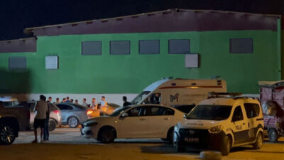 Mersin Tarsus’ta oto yıkama dükkanına düzenlenen silahlı saldırıda 26 yaşındaki