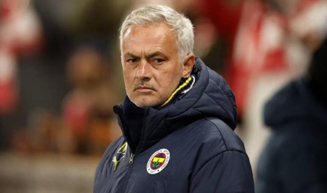 Fenerbahçe, Manchester United’ın yıldızı Marcus Rashford için satın alma opsiyonlu