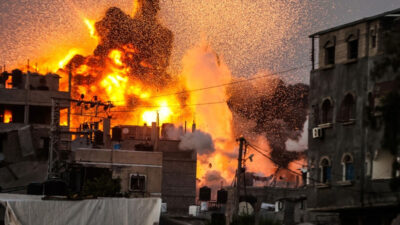  Tel Heva Mahallesi’nde evi bombalanan serbest gazeteci Vela Caberi,