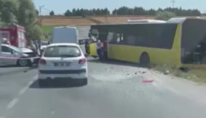 Arnavutköy’de IETT otobüsü çarpıştı: 34 EVT 438 plakalı otomobil sürücüsü