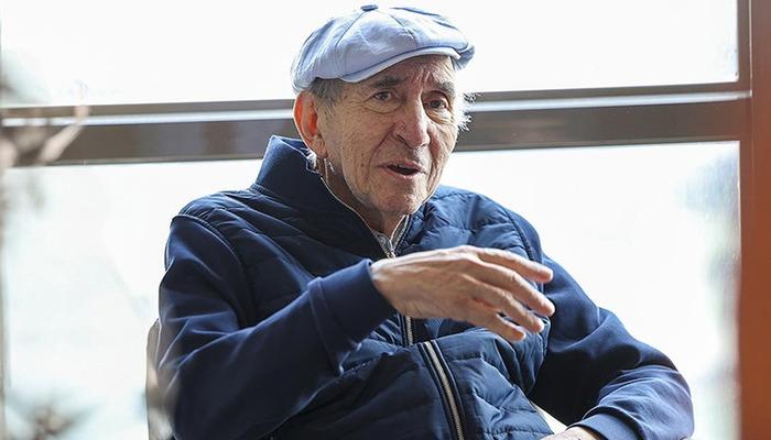 Altan Öymen, 93 yaşında hayatını kaybetti. Türkiye'nin önde gelen gazetecilerinden