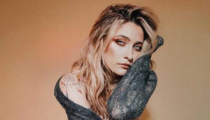 Michael Jackson’ın kızı Paris Jackson, nişanlısı Justin Long ile Kaliforniya’da