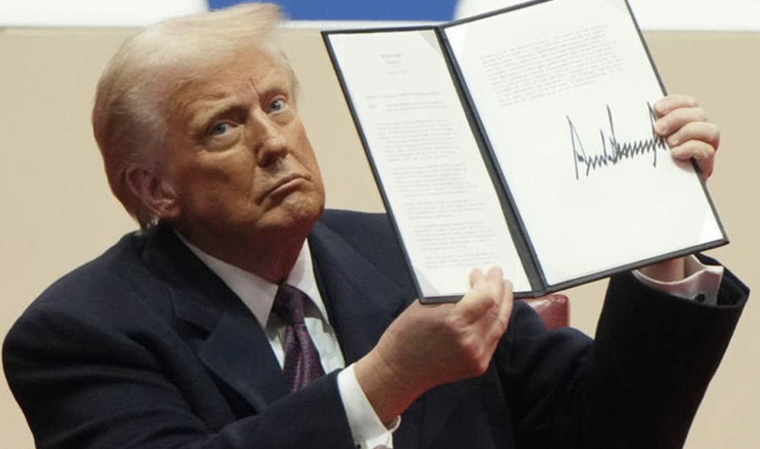 ABD Başkanı Donald Trump, Türkiye'den gelen tüm ürünlere %15 oranında