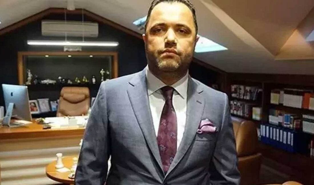 Avukat Rezan Epözdemir, rüşvete aracılık etmek suçundan tutuklandı. FETÖ/PDY’ye yardım