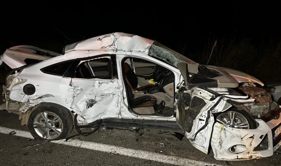 Ahmet Kazoluk Uşak trafik kazasında hayatını kaybetti. Uşak Büyükoturak kavşağında