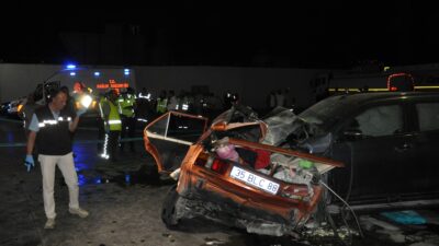 Manisa Salihli’de meydana gelen kazada 5 kişi hayatını kaybetti. Otomobil